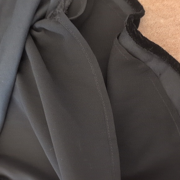 Loft XS Black Velvet Tank - Picture 4 of 5